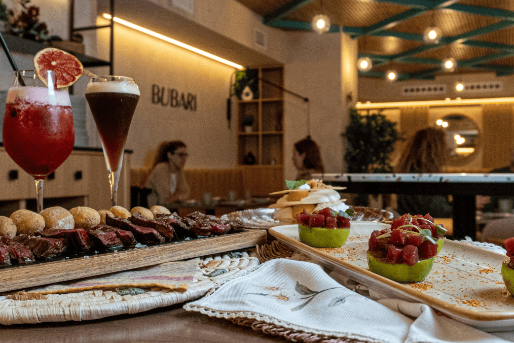 Bubari: Restaurante Tapas Cocteles Aluche